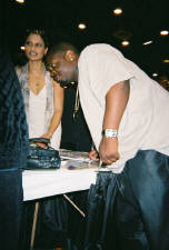 DJ.D signing autographs